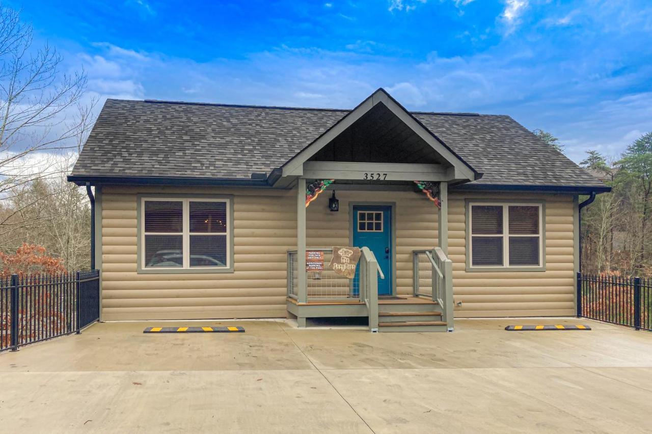 The Lazy Bear Villa Pigeon Forge Exterior photo