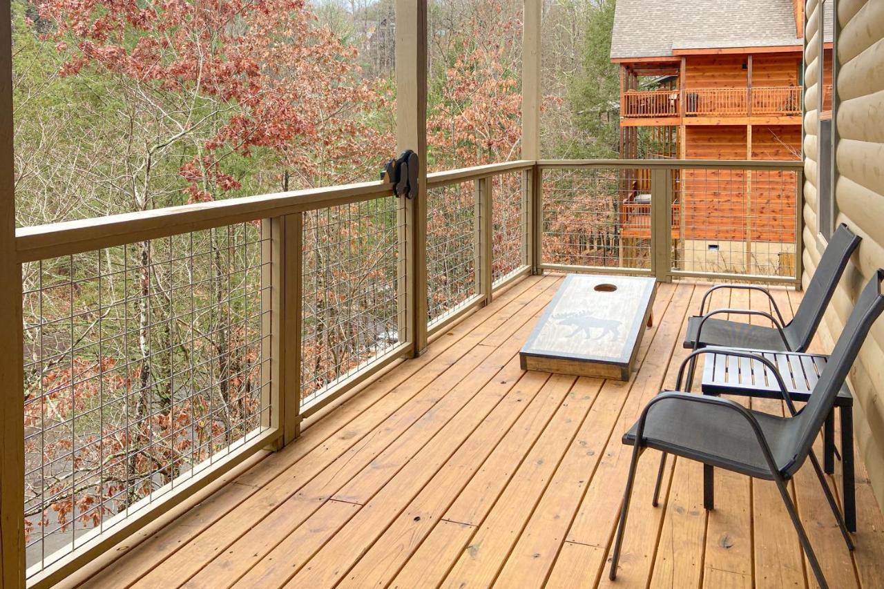 The Lazy Bear Villa Pigeon Forge Exterior photo
